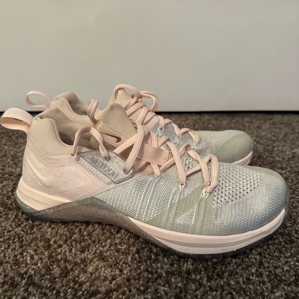 Nike Metcon Women's Nike Metcon size 8